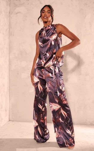 Womens Chocolate Printed Satin Tailored Belted Wide Leg Trousers - - 14 - NastyGal UK (+IE) - Modalova