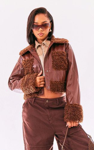 Womens Chocolate Borg Pocket Front Faux Leather Cropped Coat - - 4 - NastyGal UK (+IE) - Modalova