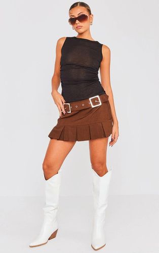 Womens Chocolate Woven Double Buckle Pleated Micro Mini Skirt - - 6 - NastyGal UK (+IE) - Modalova