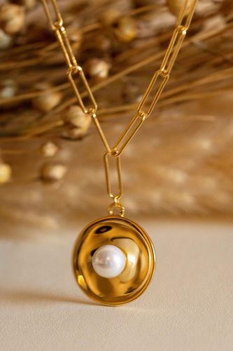 Gold Women's Link Chain Necklace With Pearl Coin - - One Size - MUCHV - Modalova