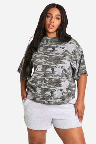 Womens Plus Camo Oversized T-Shirt - - 18 - boohoo - Modalova