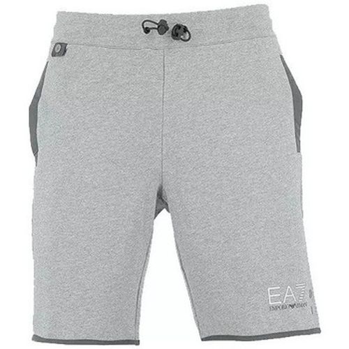 Short Ea7 Emporio Armani Bermuda - Ea7 Emporio Armani - Modalova