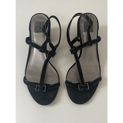 Sandales Sandales daim - Calvin Klein. - Modalova