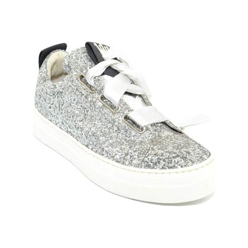 Sneakers basse Sneaker donna glitterata argento vera pelle chiusura nastri mad - Malu Shoes - Modalova