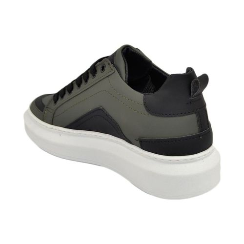 Sneakers Sneakers bassa uomo in vera pelle gommata riporti nero c - Malu Shoes - Modalova