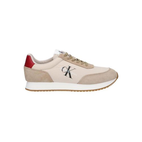 Scarpe YM0YM00804 RETRO RUNNER - Calvin Klein Jeans - Modalova