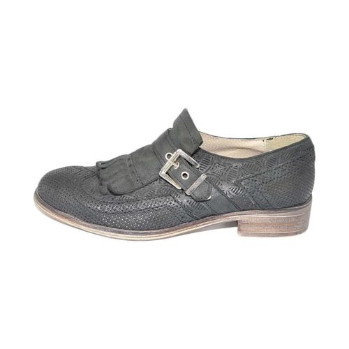 Scarpe Scarpe donna francesizza con fibbia retro e frange in vera pell - Malu Shoes - Modalova