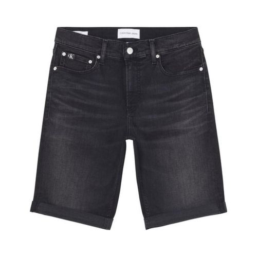 Pantaloni corti - Calvin Klein Jeans - Modalova