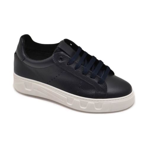 Sneakers Scarpa sneakers bassa uomo basic vera pelle bottolata linea - Malu Shoes - Modalova