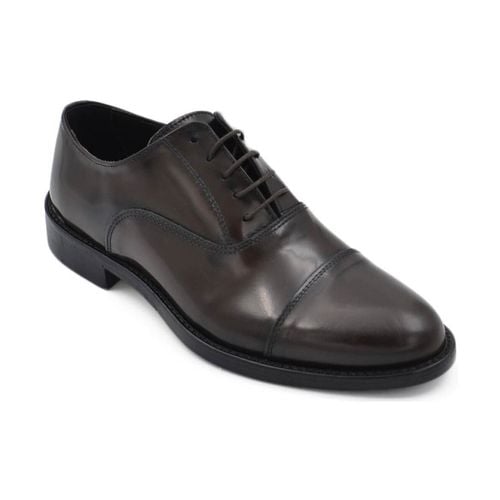 Classiche basse Scarpe uomo classica stringata con fondo cuoio e antiscivolo ve - Malu Shoes - Modalova