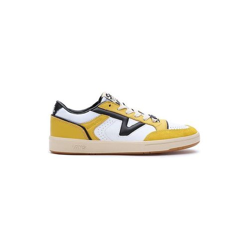 Sneakers LOWLAND - VN0A5KYFY231-WHITE/YELLOW - Vans - Modalova