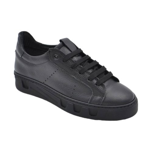 Sneakers Scarpa sneakers bassa uomo basic vera pelle liscia nera linea b - Malu Shoes - Modalova