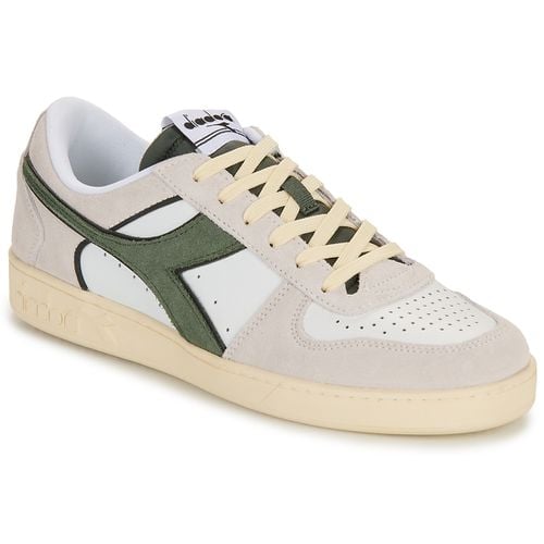 Sneakers basse MAGIC BASKET LOW SUEDE - Diadora - Modalova