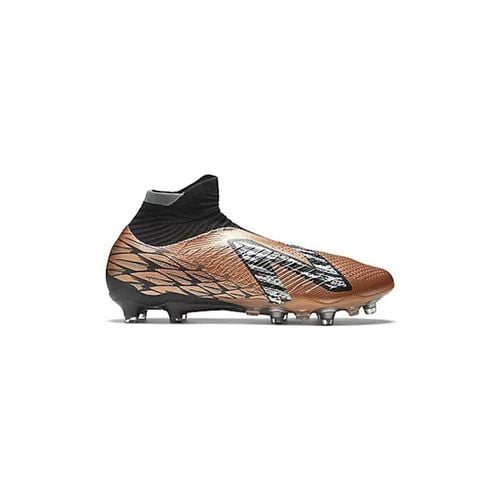 Calcio Scarpe Calcio Tekela V4 Pro Fg - New balance - Modalova