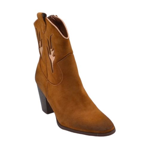 Tronchetti Tronchetto donna camperos con tacco in legno cono 7cm a punta i - Malu Shoes - Modalova