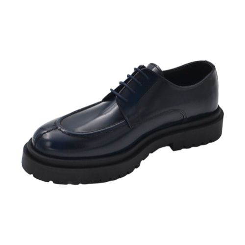 Scarpe Stringata uomo con cucitura a vista in vera pelle abrasivata bl - Malu Shoes - Modalova