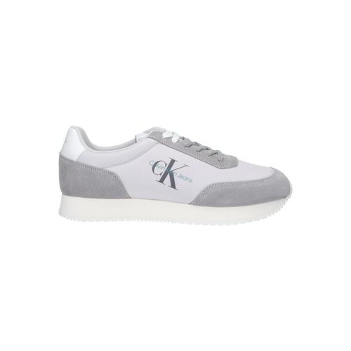 Sneakers YM0YM00746 RETRO RUNNER - Calvin Klein Jeans - Modalova