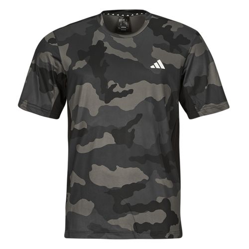 T-shirt Train Essentials Camo Allover Print T-Shirt - Adidas - Modalova