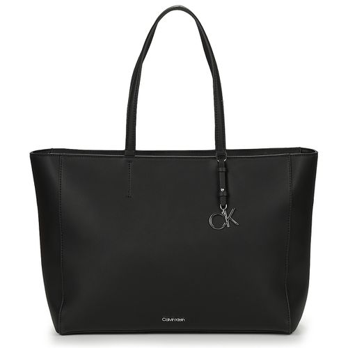 Borsa Shopping CK MUST SHOPPER MD - Calvin Klein Jeans - Modalova