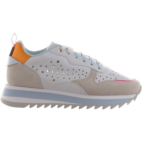 Sneakers Sneaker in pelle con inserti traforati - Apepazza - Modalova