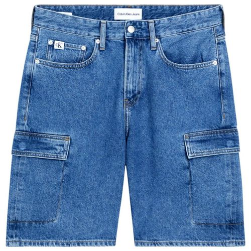 Pantaloni corti J30J324877 - Calvin Klein Jeans - Modalova