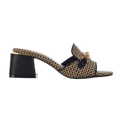 Sandali Sandalo in raffia con accessorio - Exé Shoes - Modalova