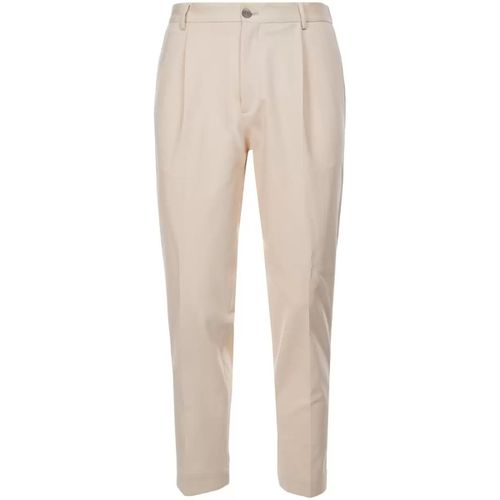 Pantaloni pantaloni chinos bianco avorio - Outfit - Modalova