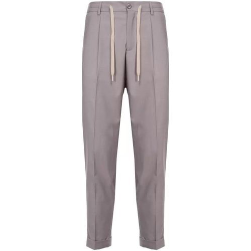 Pantaloni pantaloni chinos grigi - Outfit - Modalova
