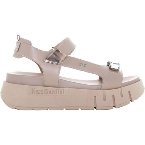 Sandali sandali donna con platform E410707D/614 - NeroGiardini - Modalova