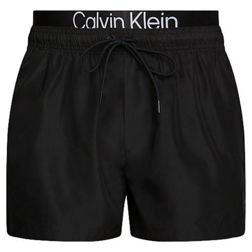 Pantaloni corti KM0KM00947 - Calvin Klein Jeans - Modalova