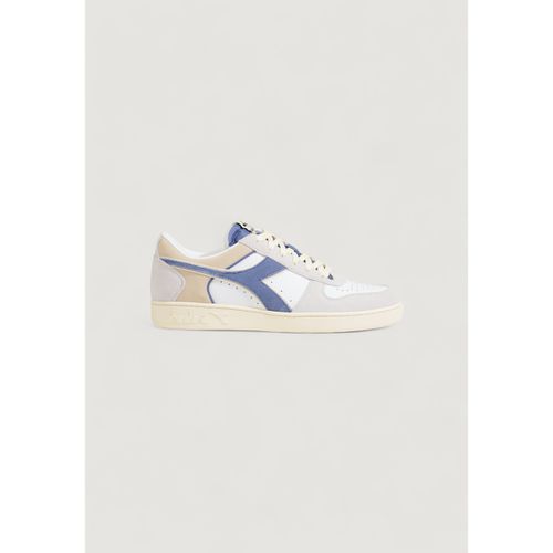 Sneakers MAGIC BASKET LOW SUEDE LEATHER 501.178565 - Diadora - Modalova