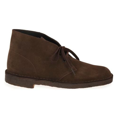 Stivali Clarks DESERT BOOT BROWN - Clarks - Modalova