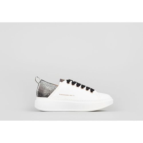 Sneakers WEMBLEY WOMAN WHITE BLACK SILVER - Alexander Smith - Modalova