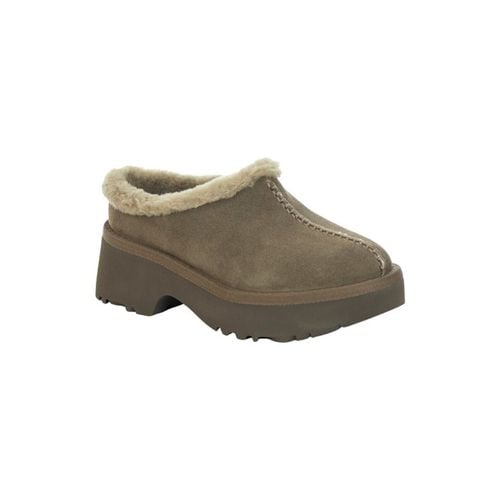 Scarpe SCARPE W NEW HEIGHTS COZY CLOG - Ugg - Modalova