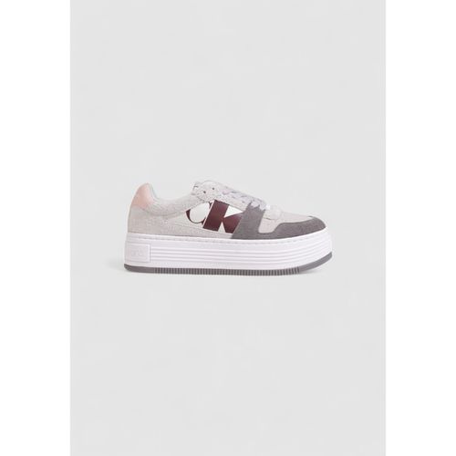 Sneakers BOLD PLATF LOW MIX YW0YW01604 - Calvin Klein Jeans - Modalova