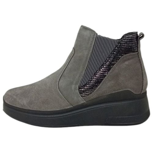 Scarpe da trekking Sneakers Donna - IgI&CO - Modalova