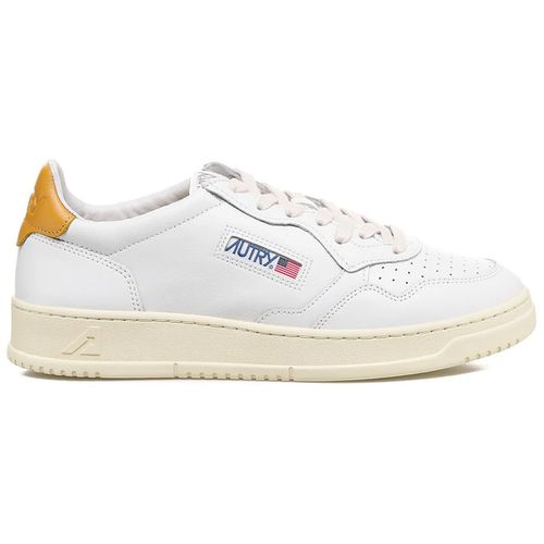 Sneakers - Sneaker /giallo AULM-LL70 - Autry - Modalova