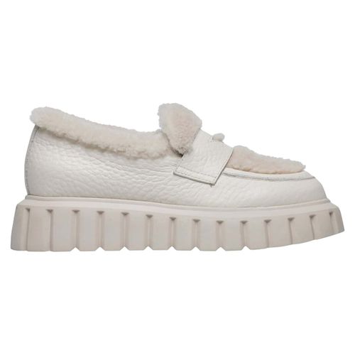 Scarpe Mocassino in pelle e teddy - Voile blanche - Modalova