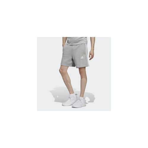 Pantaloni corti PANTALONCINO M 3S FT SHORTS - Adidas - Modalova