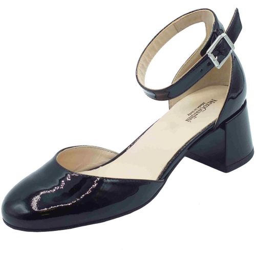 Scarpe E512340D Vernice - NeroGiardini - Modalova