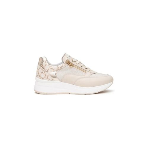 Sneakers E512930D milk - NeroGiardini - Modalova