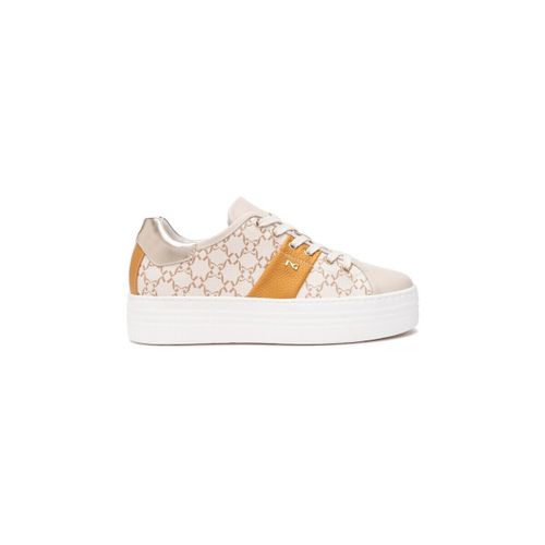 Sneakers E513026D milk - NeroGiardini - Modalova