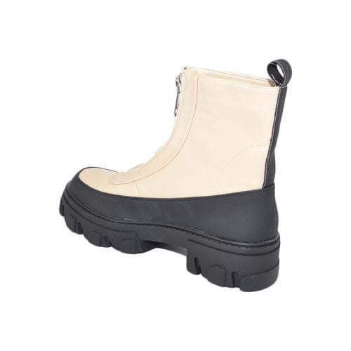 Stivaletti Stivaletti donna platform zip frontale boots combat panna nero - Malu Shoes - Modalova