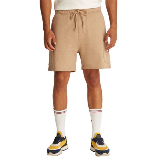 Pantaloni corti TJM REG BADGE DM0DM18479 - Tommy hilfiger - Modalova