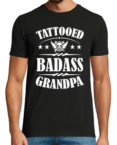 Camiseta tatuado badass abuelo - latostadora.com - Modalova