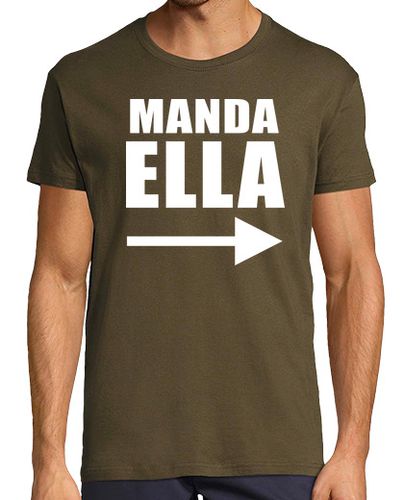 Camiseta Manda ella - latostadora.com - Modalova