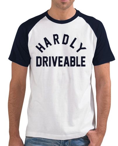 Camiseta Hardly Driveable - latostadora.com - Modalova