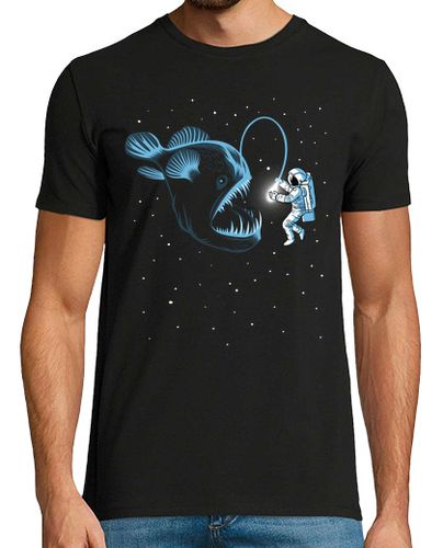 Camiseta Pez abisal cazando astronauta - latostadora.com - Modalova