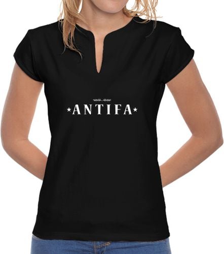 Camiseta Mujer Cuello Mao Antifa laTostadora - latostadora.com - Modalova