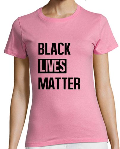 Camiseta mujer BLACK LIVES MATTER NO BACKGROUND - latostadora.com - Modalova